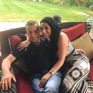 Meet your Posher, Elena dimitris